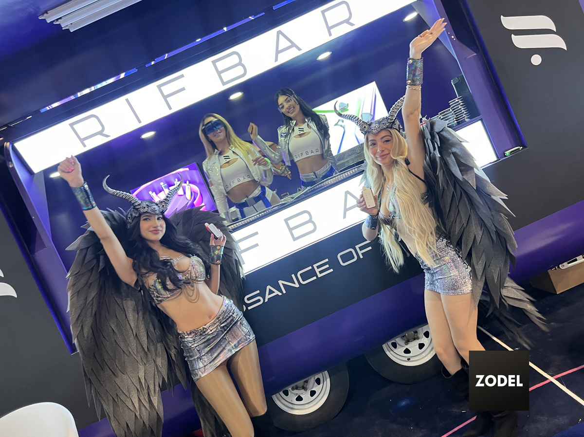 Rifbar Trade Show models hired through Zodel