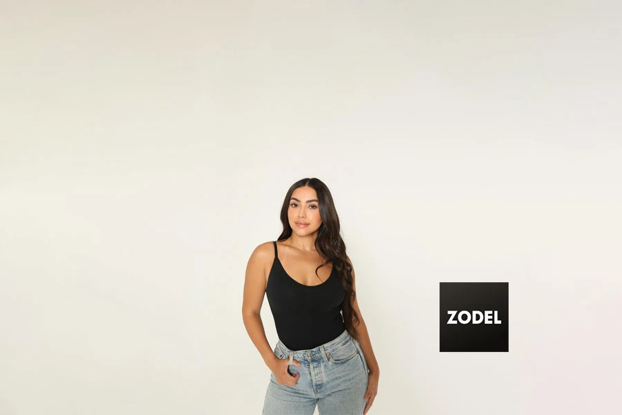 Book LA Models on Zodel. Hire Genesis C